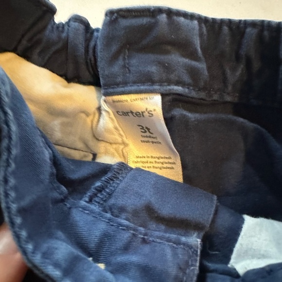 Carter's Boys chino shorts navy size 3T - Picture 2 of 3
